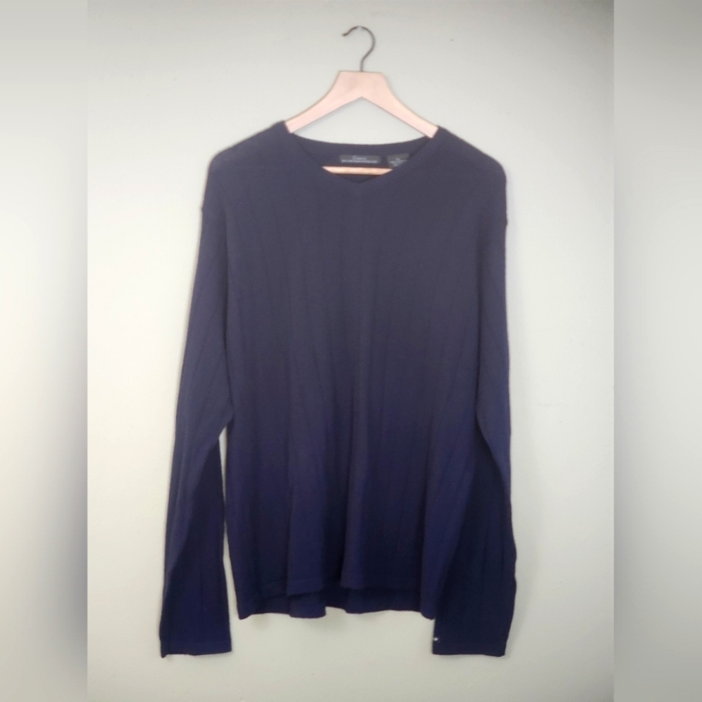 Guess Sweater 100% Italian Merino Wool Mens XLARGE Dark Blue